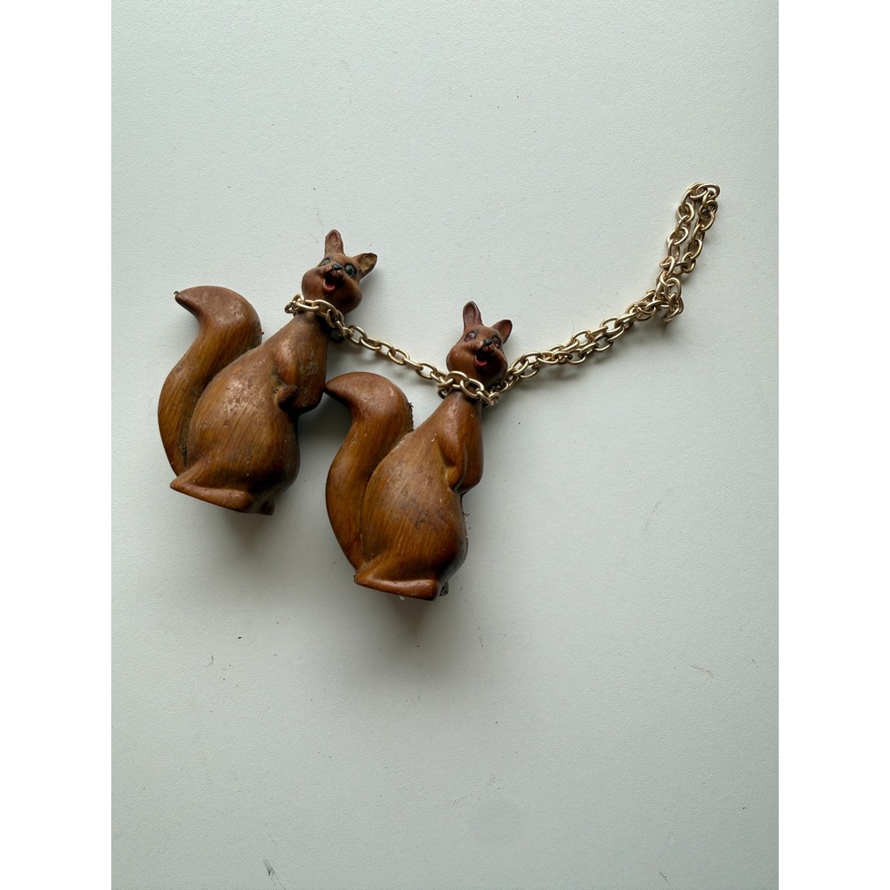 Vintage Faux Wood Squirrel Sweater Clip Gold Tone Chain Hong Kong Accessory